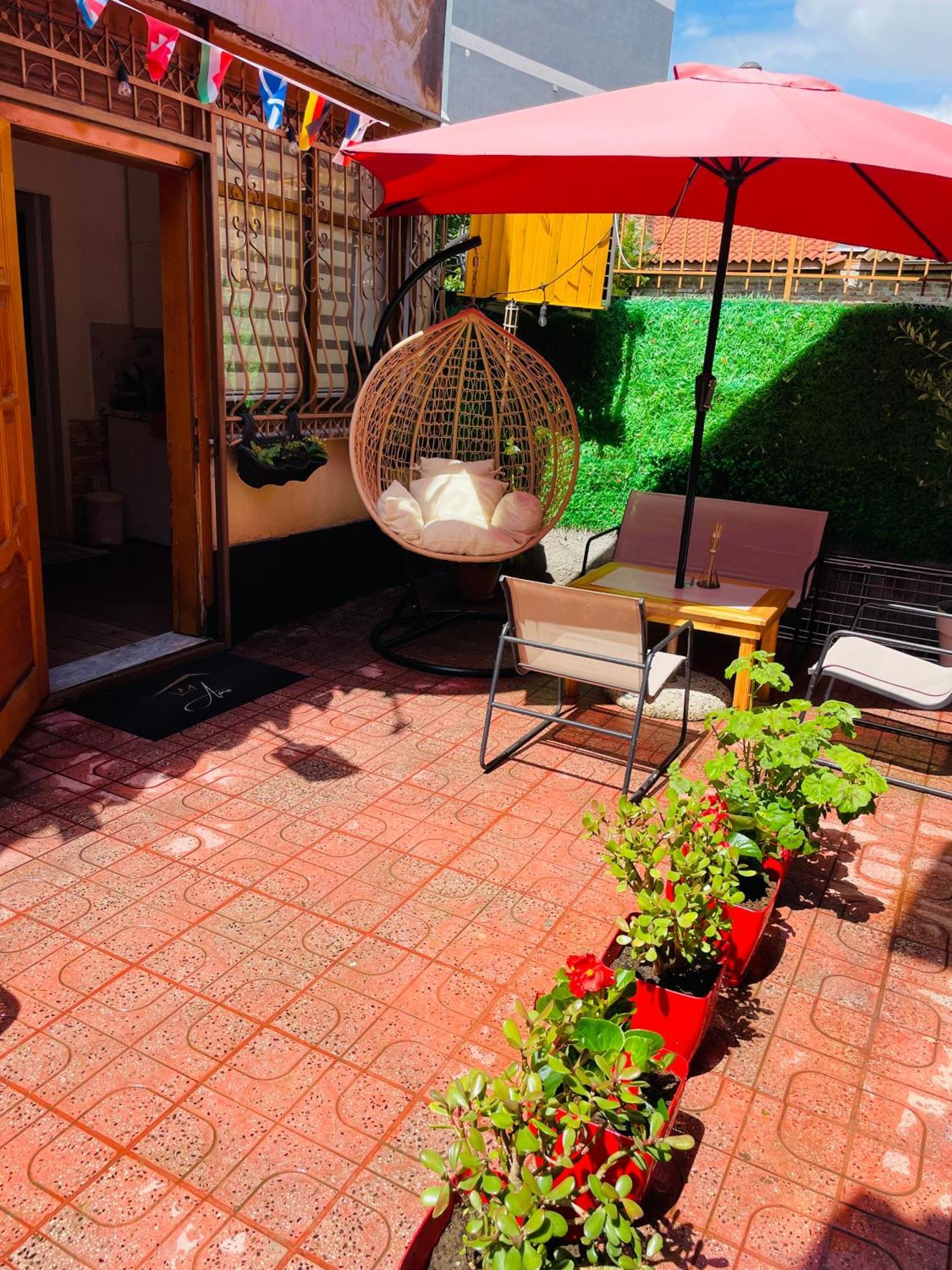 Juliette With Private Garden Apartment *